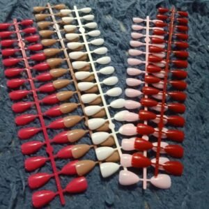 30pcs Short Almond Nails - Cream